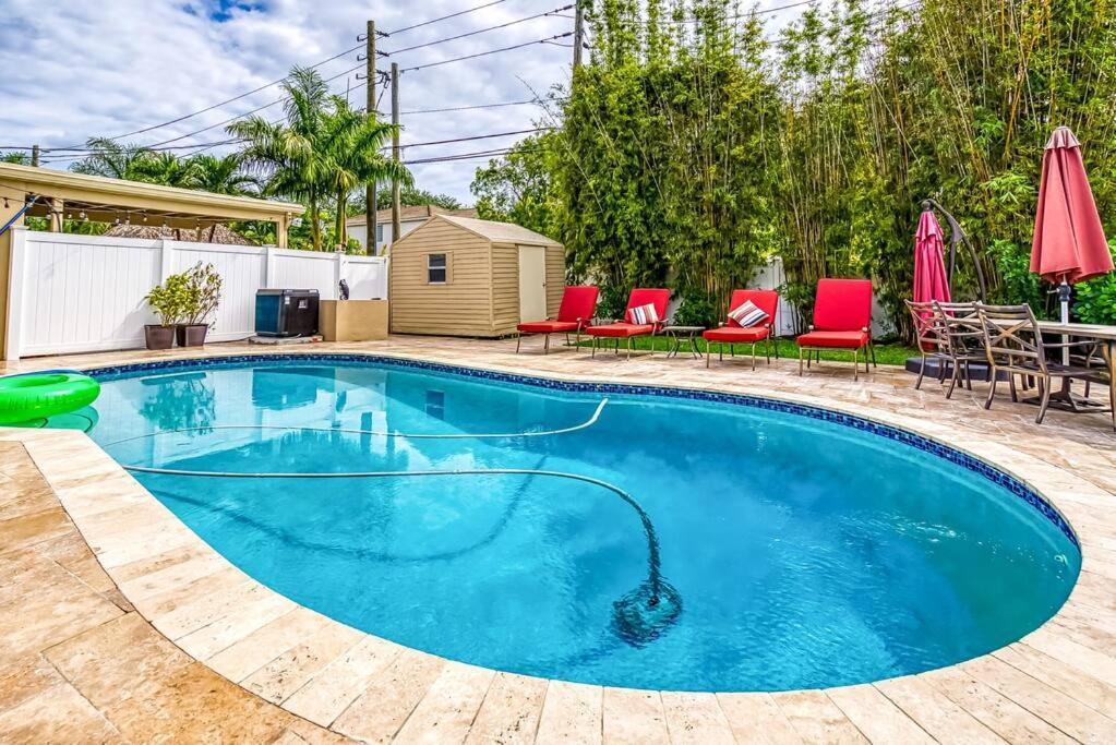 Hollywood Lakes Villa Close To Beach W/Heated Pool Exterior photo