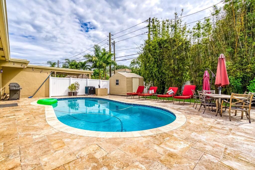 Hollywood Lakes Villa Close To Beach W/Heated Pool Exterior photo